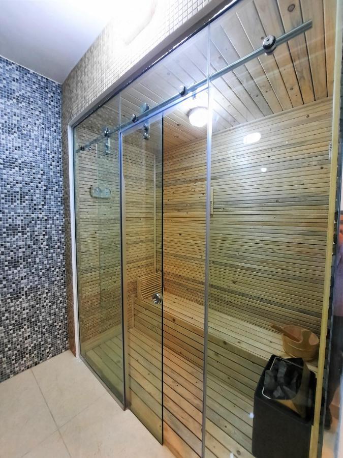 Diamond Star Hotel فندق النجمة الماسية Seeb Exterior foto
