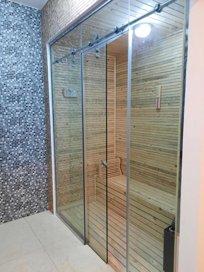 Diamond Star Hotel فندق النجمة الماسية Seeb Exterior foto