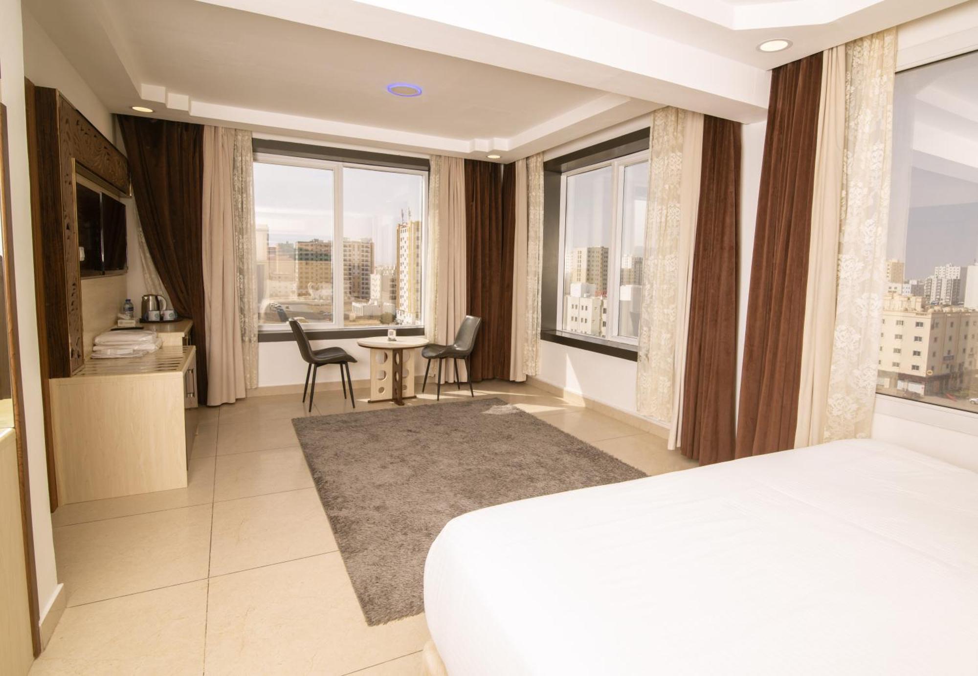 Diamond Star Hotel فندق النجمة الماسية Seeb Exterior foto