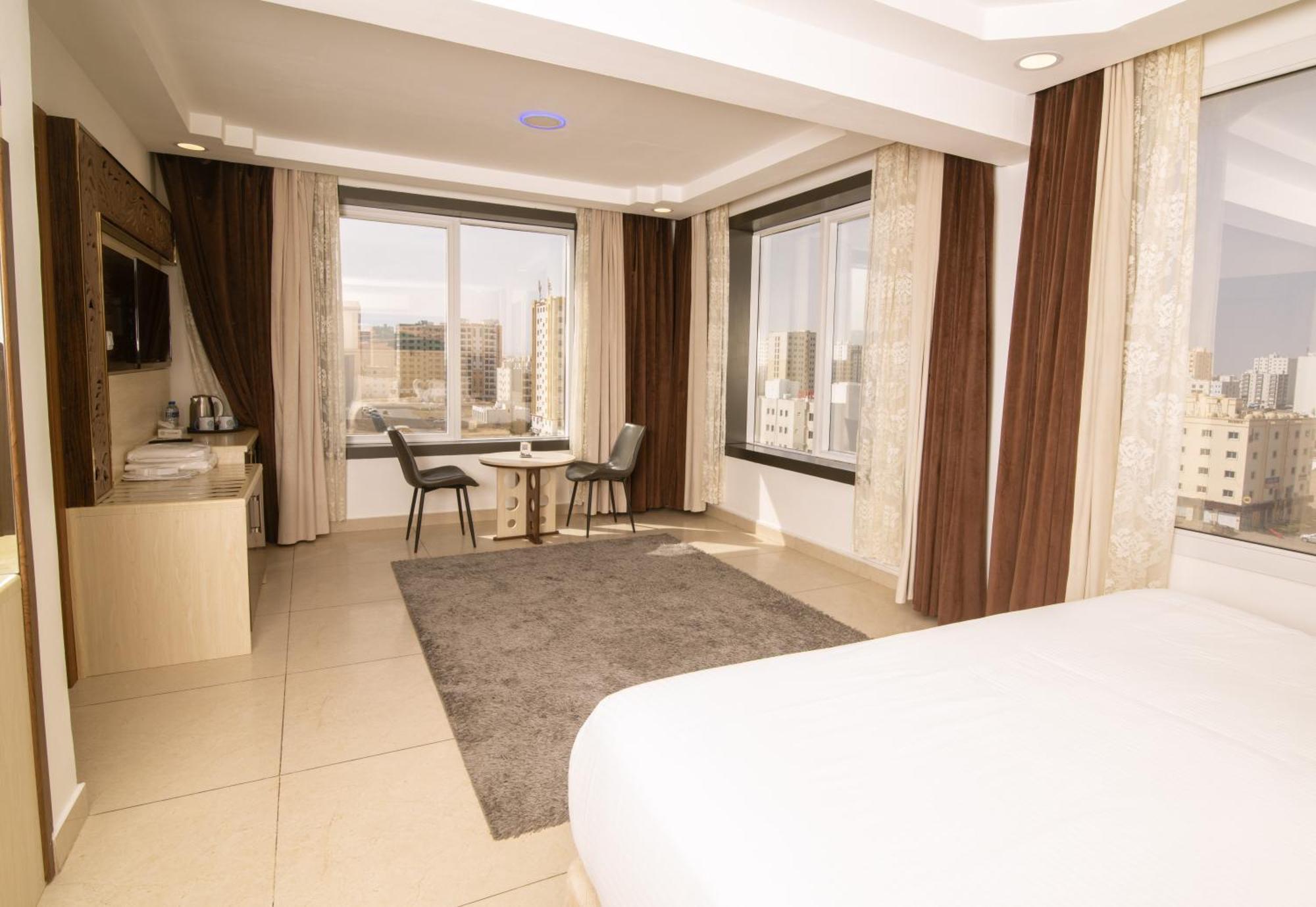 Diamond Star Hotel فندق النجمة الماسية Seeb Exterior foto
