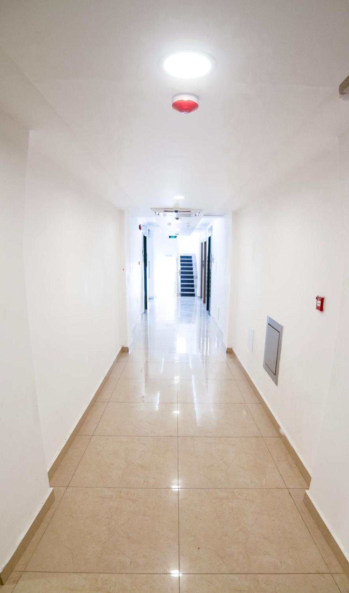 Diamond Star Hotel فندق النجمة الماسية Seeb Exterior foto