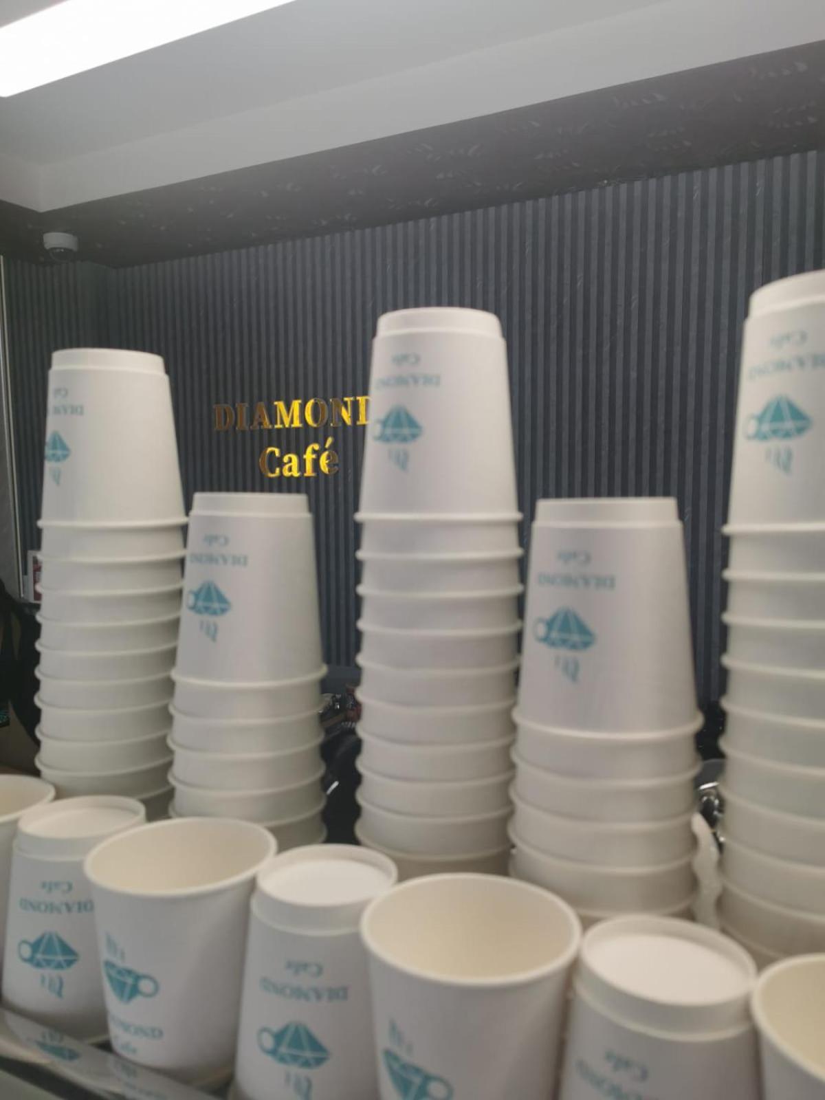 Diamond Star Hotel فندق النجمة الماسية Seeb Exterior foto