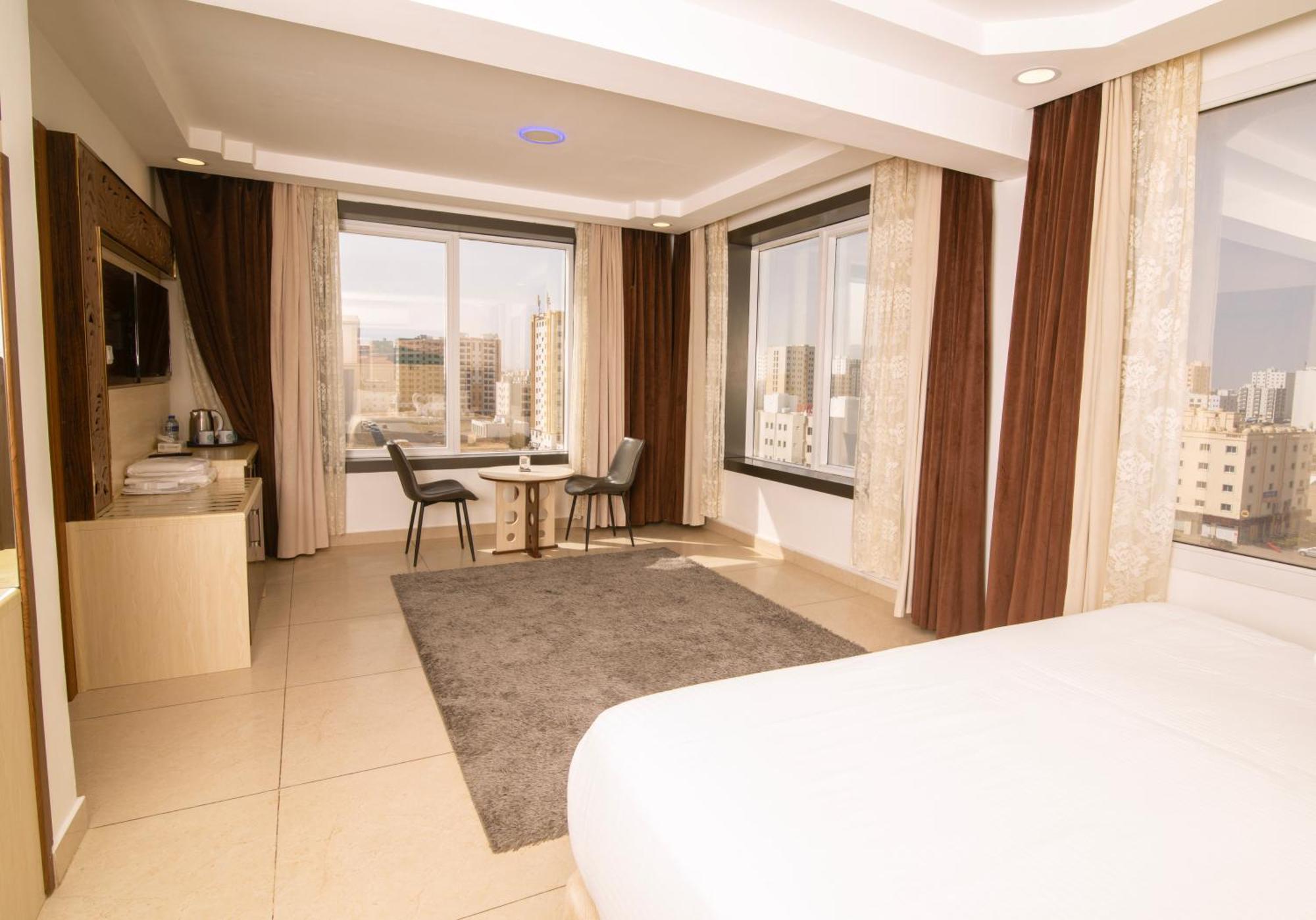 Diamond Star Hotel فندق النجمة الماسية Seeb Exterior foto